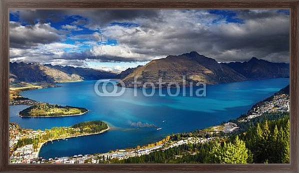 Постер Озеро Уакатипу, Новая Зеландия с типом исполнения На холсте в раме в багетной раме 221-02