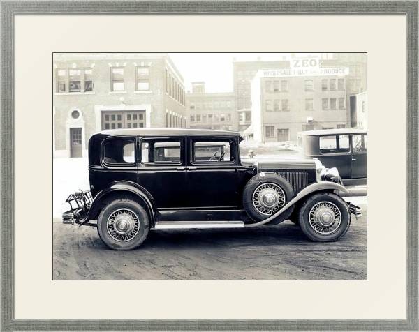 Постер Buick Model 47 4-door Sedan '1930 с типом исполнения Под стеклом в багетной раме 1727.2510