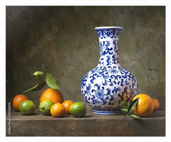 Постер Натюрморт с китайской вазой и фруктами с типом исполнения На холсте в раме в багетной раме 221-03