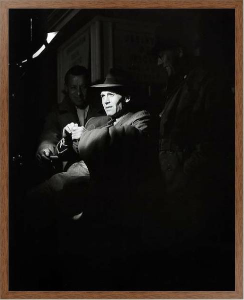 Постер Fonda, Henry (Rings On Her Fingers) с типом исполнения На холсте в раме в багетной раме 1727.4310