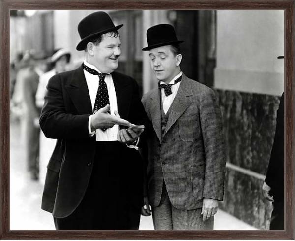 Постер Laurel & Hardy (Thicker Than Water) с типом исполнения На холсте в раме в багетной раме 221-02