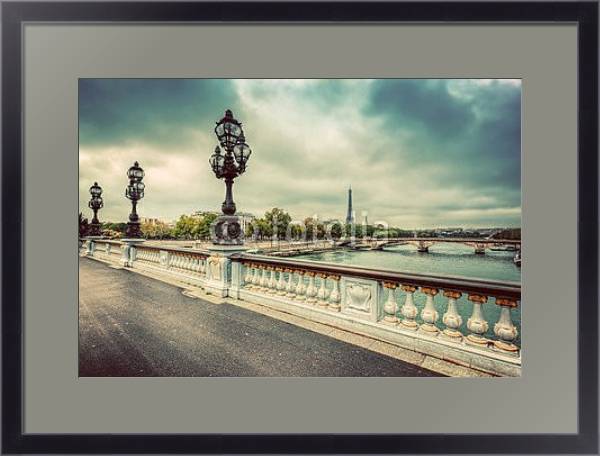 Постер Париж, Франция. Мост через Сену с типом исполнения Под стеклом в багетной раме 221-01