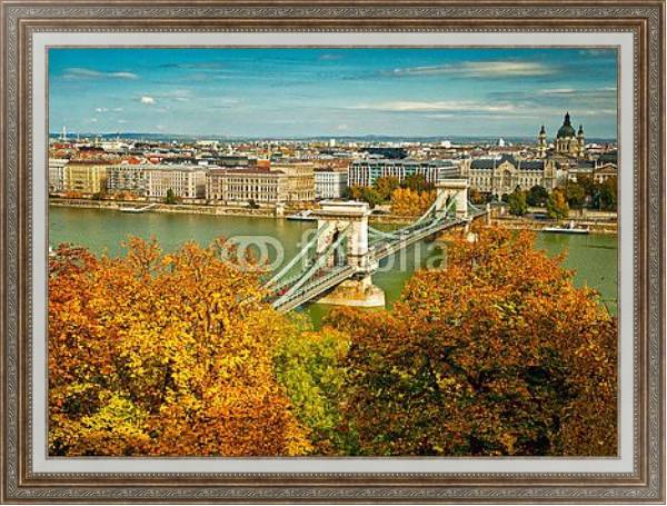 Постер Венгрия. Будапешт осенью с типом исполнения На холсте в раме в багетной раме 595.M52.330