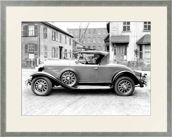 Постер Chrysler Model 77 Roadster '1930 с типом исполнения Под стеклом в багетной раме 1727.2510