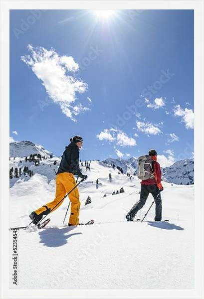 Постер Лыжная прогулка с типом исполнения На холсте в раме в багетной раме 1727.7010