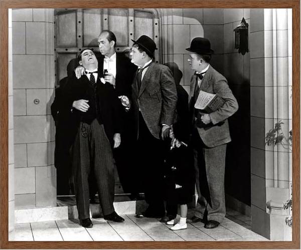 Постер Laurel & Hardy (Pack Up Your Troubles) 3 с типом исполнения На холсте в раме в багетной раме 1727.4310