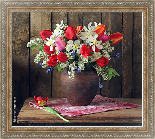 Постер Натюрморт с весенними цветами 1 с типом исполнения На холсте в раме в багетной раме 484.M48.310