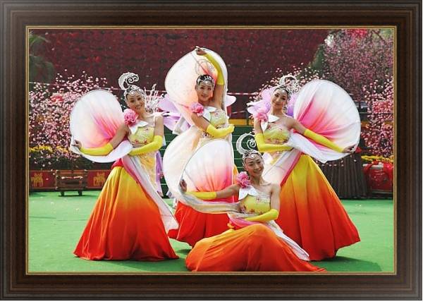Постер Китай. Новогодний парад с типом исполнения На холсте в раме в багетной раме 1.023.151