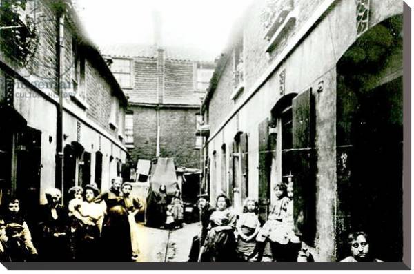 Постер Slum in Victorian London с типом исполнения На холсте без рамы