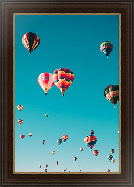 Постер Воздушные шары в небе 1 с типом исполнения На холсте в раме в багетной раме 1.023.151