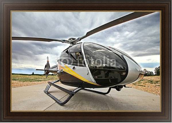 Постер Современный вертолет EC 130 с типом исполнения На холсте в раме в багетной раме 1.023.151