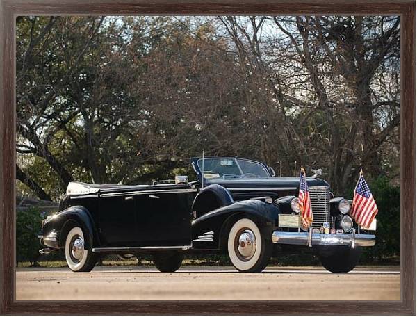 Постер Cadillac V16 Presidential Convertible Limousine '1938 с типом исполнения На холсте в раме в багетной раме 221-02