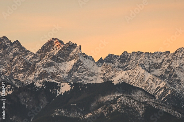Постер Осеннее утро в горах Татра, Польша с типом исполнения На холсте без рамы