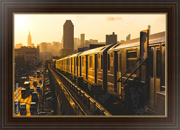 Постер США, Нью-Йорк. Subway Train at Sunset с типом исполнения На холсте в раме в багетной раме 595.M52.330