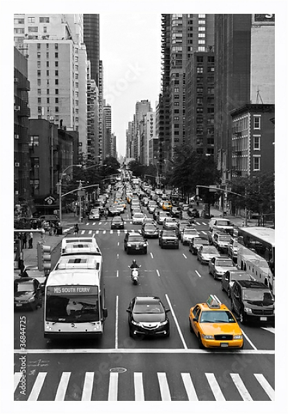 Постер Движение в Нью-Йорке, США с типом исполнения На холсте в раме в багетной раме 221-03