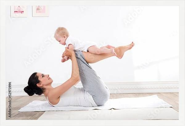 Постер Гимнастика для мамы и малыша с типом исполнения На холсте в раме в багетной раме 1727.7010