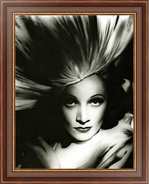 Постер Dietrich, Marlene 19 с типом исполнения На холсте в раме в багетной раме 35-M719P-83