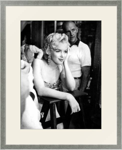 Постер Monroe, Marilyn 40 с типом исполнения Под стеклом в багетной раме 1727.2510