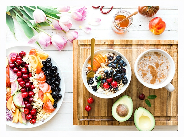Постер Завтрак с цветами с типом исполнения На холсте в раме в багетной раме 221-03