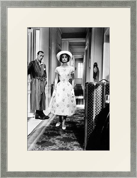 Постер Хепберн Одри 73 с типом исполнения Под стеклом в багетной раме 1727.2510