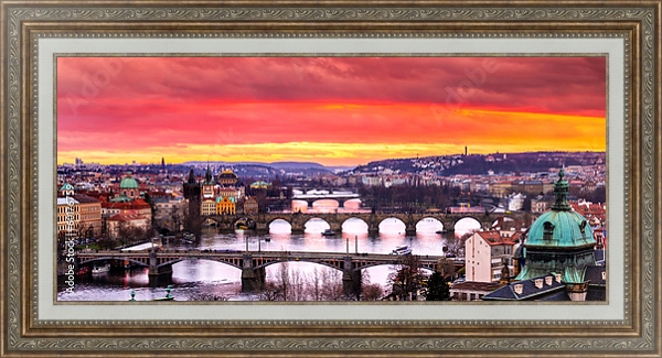 Постер Чехия, Прага. Мосты над Влатвой на закате с типом исполнения На холсте в раме в багетной раме 595.M52.330