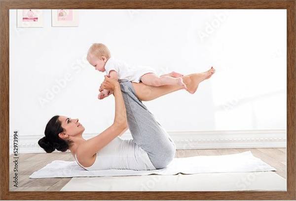 Постер Гимнастика для мамы и малыша с типом исполнения На холсте в раме в багетной раме 1727.4310