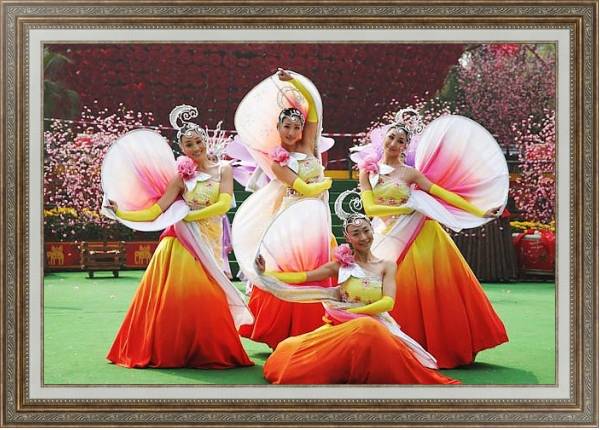 Постер Китай. Новогодний парад с типом исполнения На холсте в раме в багетной раме 595.M52.330