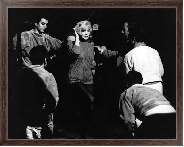 Постер Monroe, Marilyn 139 с типом исполнения На холсте в раме в багетной раме 221-02