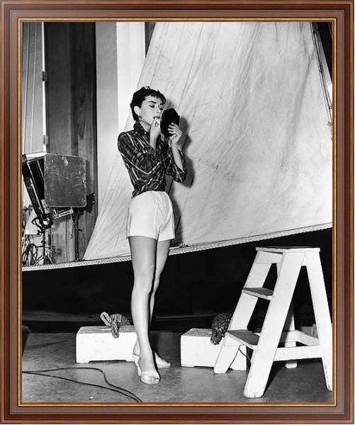 Постер Hepburn, Audrey (Sabrina) 2 с типом исполнения На холсте в раме в багетной раме 35-M719P-83