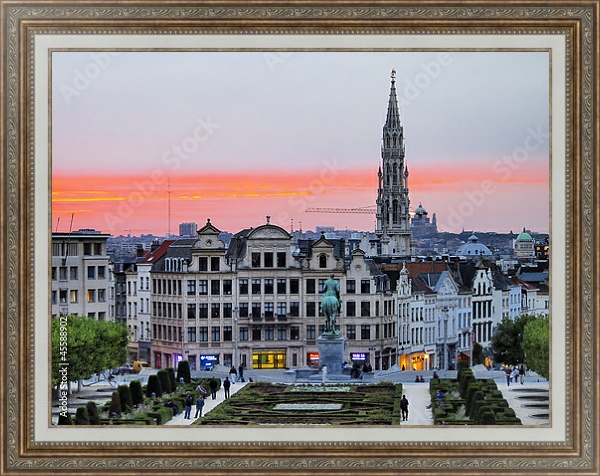 Постер Бельгия. Брюссель. Площадь Гранд Плас с типом исполнения На холсте в раме в багетной раме 595.M52.330