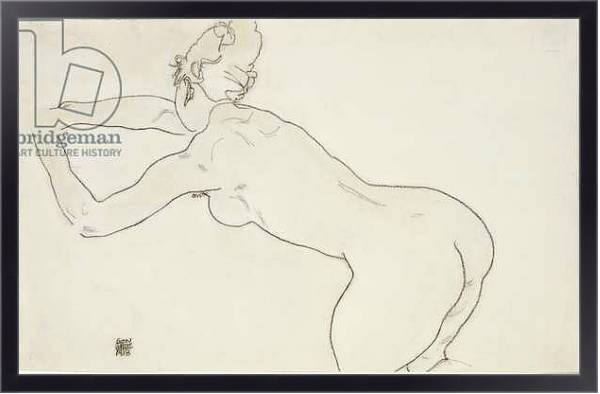Постер Female nude kneeling and bending forward to the left, 1918 с типом исполнения На холсте в раме в багетной раме 221-01
