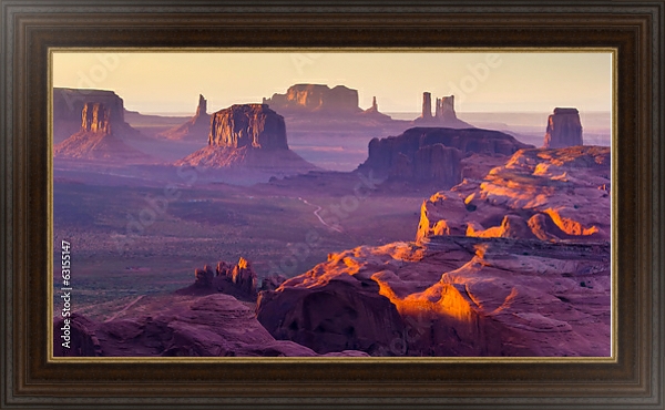 Постер Долина монументов, западный каньона, Америка с типом исполнения На холсте в раме в багетной раме 595.M52.330