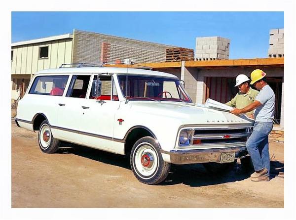 Постер Chevrolet Suburban '1967–68 с типом исполнения На холсте в раме в багетной раме 221-03