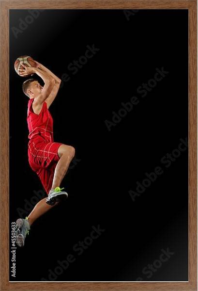 Постер Баскетболист с мячом с типом исполнения На холсте в раме в багетной раме 1727.4310