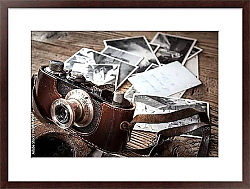 Постер Старинная камера и снимки