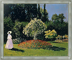 Постер Моне Клод (Claude Monet) Жанна-Маргарита Лекадр в саду