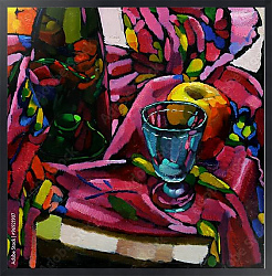 Постер Натюрморт с бутылкой, стаканом и яблоком на цветной ткани