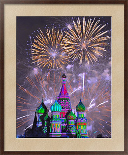 Постер Москва, Россия. Салют над храмом Василия Блаженного