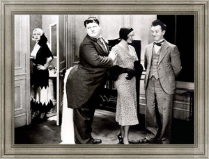 Постер Laurel & Hardy (Chickens Come Home)