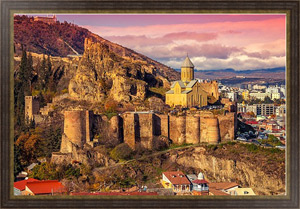 Картина на холсте Грузия, Тбилиси. Вид на город на закате
