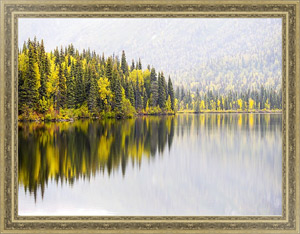 Постер США. Alaska fall color reflected in a river