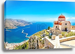 Постер Греция. Солнечный вид на море и церковь