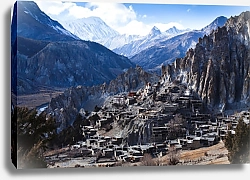 Постер Маленькая деревенька Брага в Гималаях, Непал