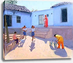 Постер Макара Эндрю (совр) Filling Water Buckets, Rajasthan, India