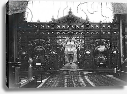 Постер Гирадон Адольф (фото, фр) Portico of the Metallurgy Pavilion at the Universal Exhibition, Paris, 1889
