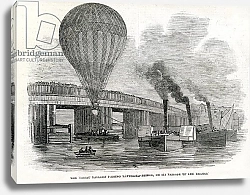 Постер Школа: Английская 19в. The Nassau balloon passing Battersea Bridge