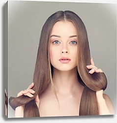 Постер Женщина с длинными здоровыми волосами