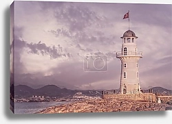 Постер Свет маяка в облаках: Алания, Турция