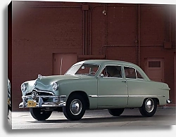 Постер Ford Custom Deluxe Tudor Sedan '1950