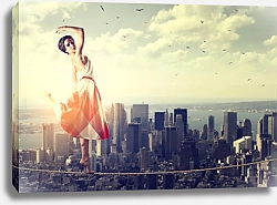 Постер Девушка, танцующая на канате над городом